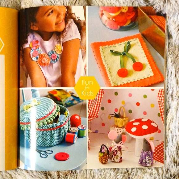 CRAFT BOOKS - Picture 5 of 7